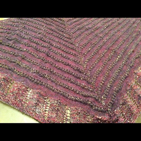 Shawl - Picture 4 of 5